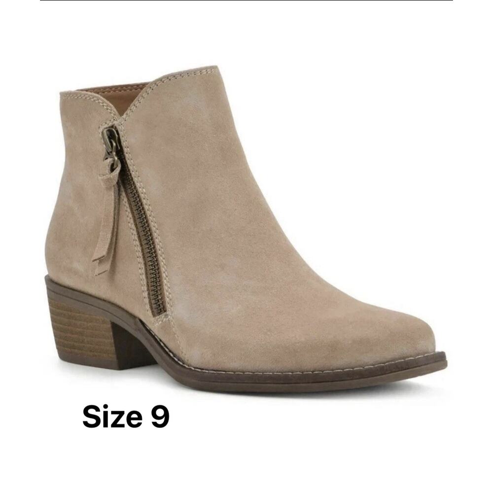 White Mountain Women's Suede Block Heel Ankle Boots Side Zip, Taupe Size 9